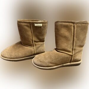 Bear paw boots